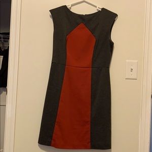 Color Block Studio I Sleeveless Dress
